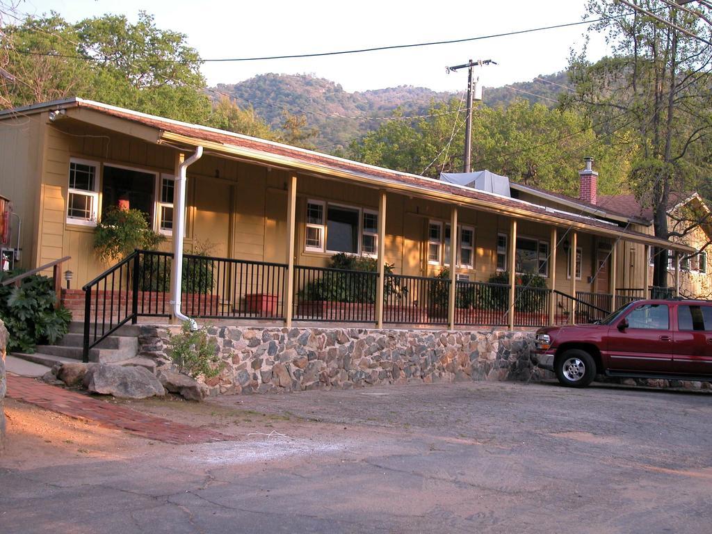 Sequoia Motel Three Rivers Eksteriør billede